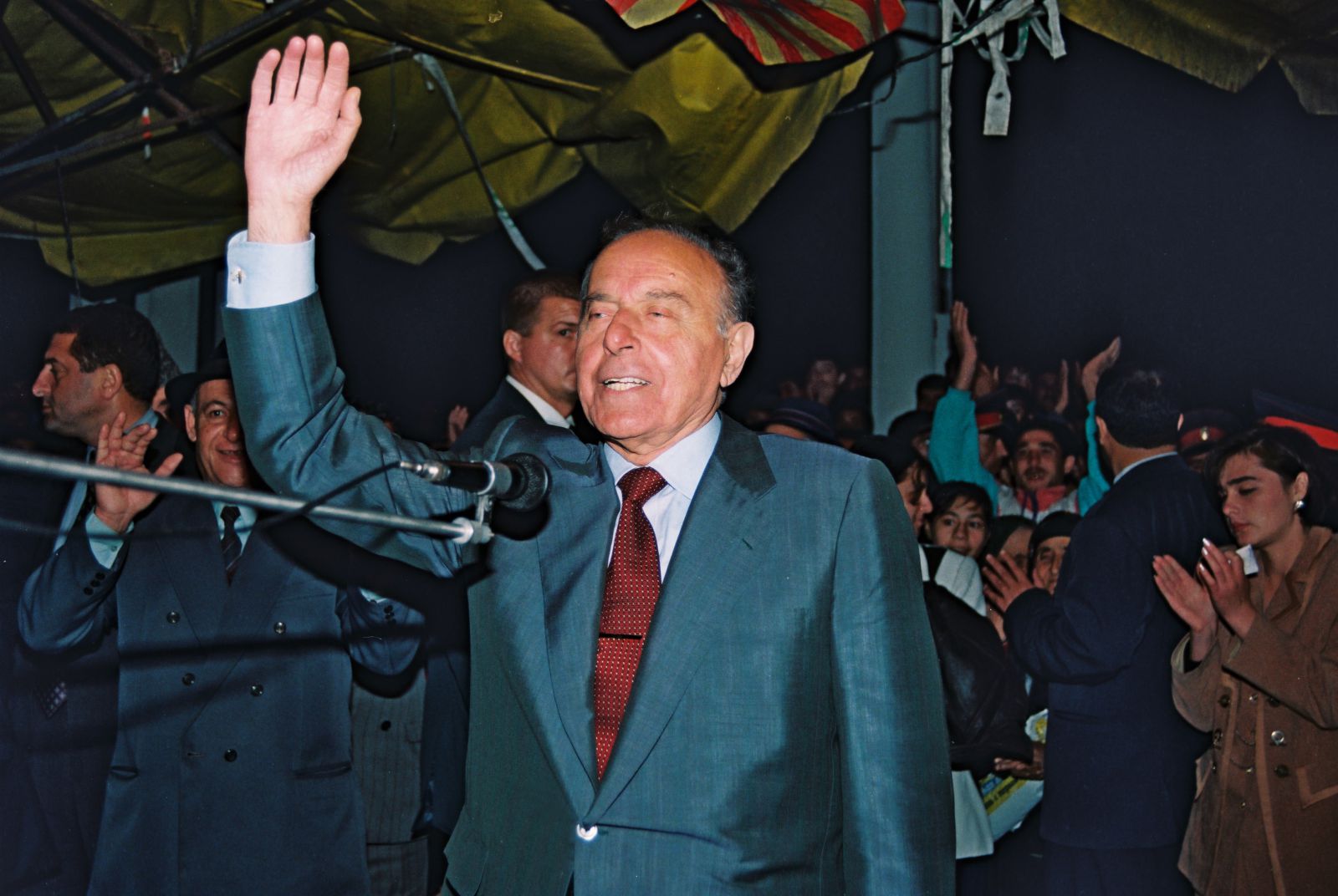 Ulu Öndərin Kürdəmir rayon sakinləri ilə görüşü