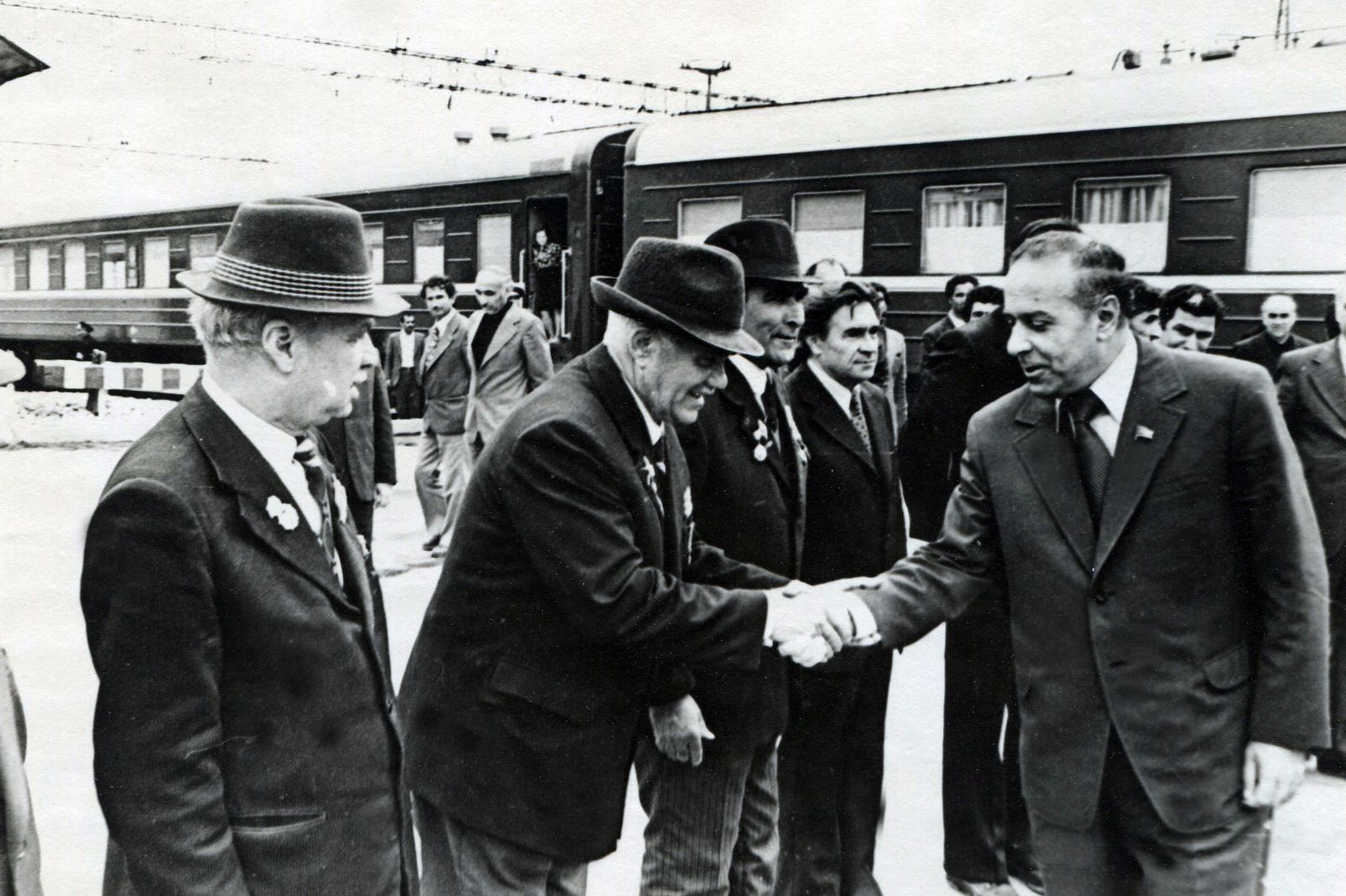 Ulu Öndərin Kürdəmirdə qarşılanma mərasimi