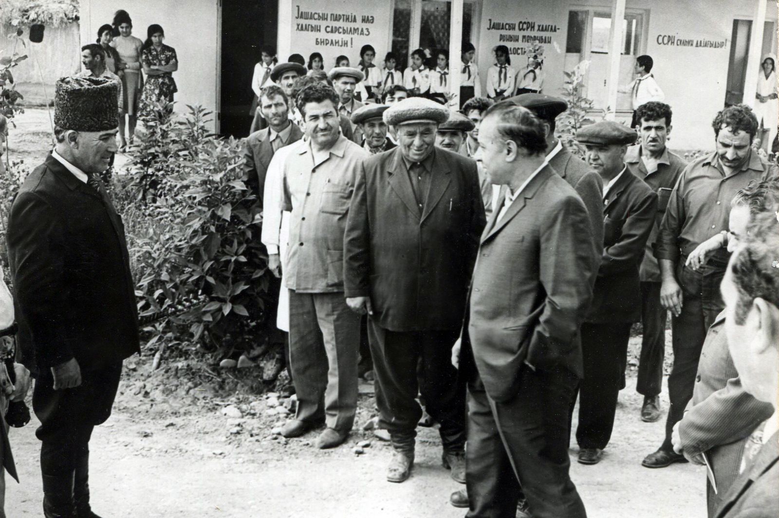 Ulu Öndər Bakı Fəhləsi kolxozunda